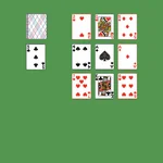 Пасьянс «Блоха». Цель расклада — освободить игровое поле от карт. На поле продолжайте убывающую цепочку карт той же масти. Свободную ячейку разрешено начать любой картой. Подходящую открытую карту можно переместить двойным щелчком или перетаскиванием.